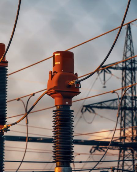 powłoki na liniach wysokiego napięcia