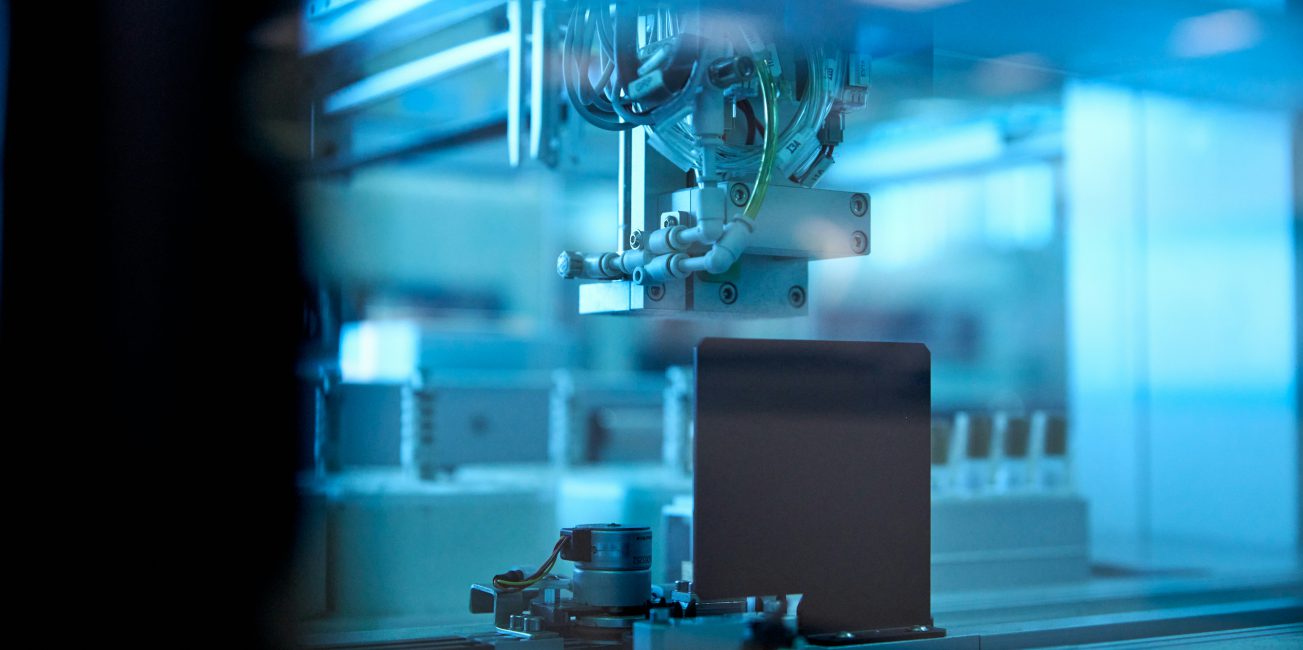 amples processing in lab. Transport to analyzer